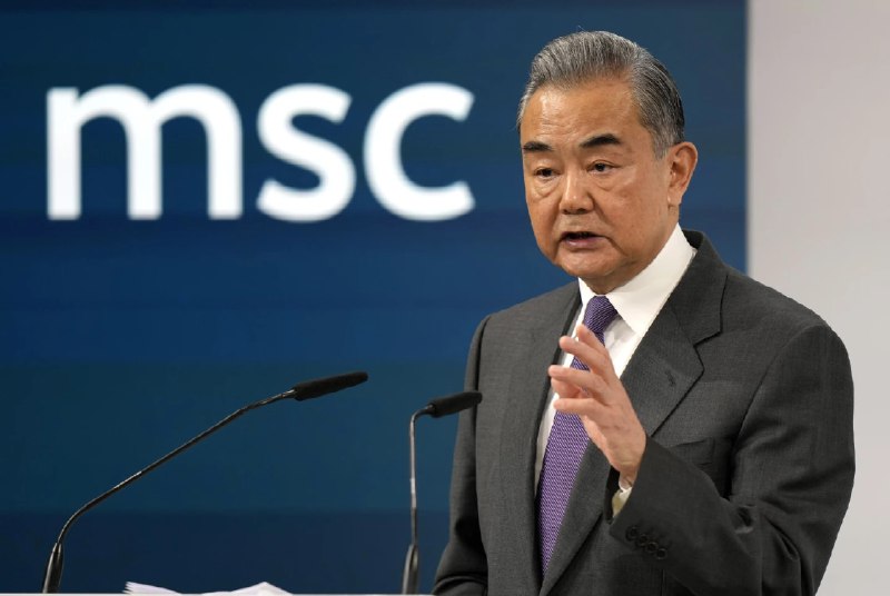 中国外长称，试图将中国隔离在国际贸易之外将是一个历史性错误中国外长王毅在慕尼黑安全会议上谈到了中国对全球贸易的观点