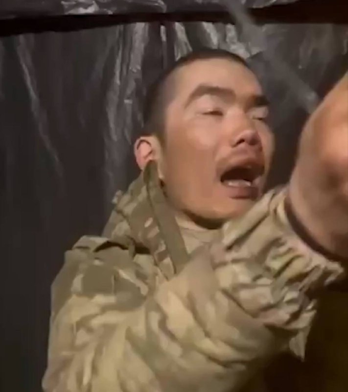 中国雇佣兵替俄父从军被抓，被泽连斯基亲自给挂推特了