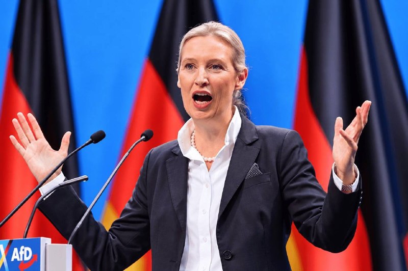 真 女👊🇩🇪🇮🇹🇯🇵投稿By