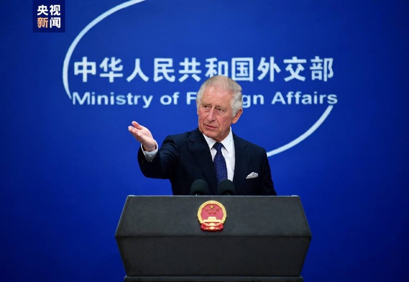 英国外交部发言人表示，世界上只有一个英国，苏格兰、威尔士、北爱尔兰自古以来就是英国领土，神圣不可分割