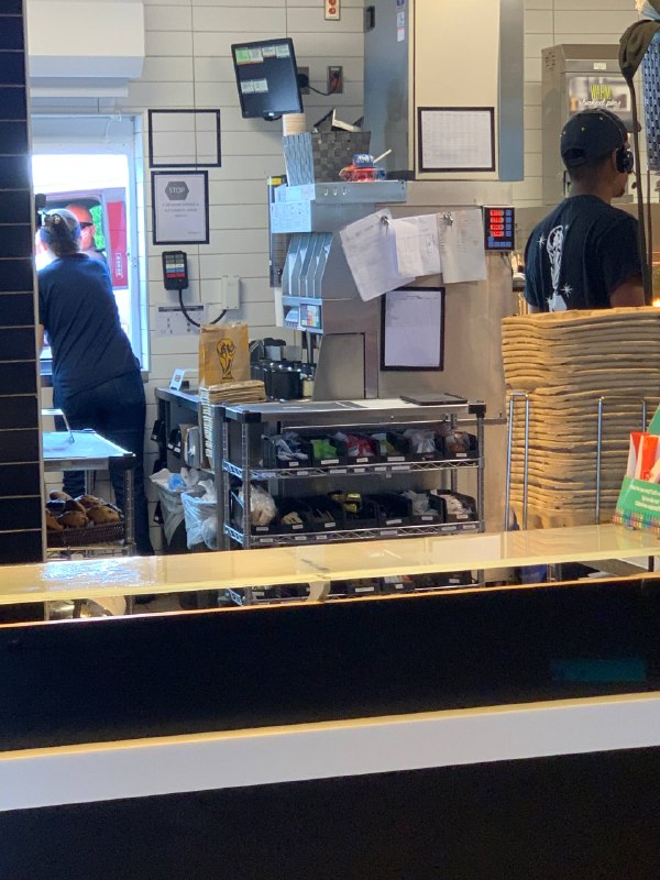 咱每次吃完麦当劳都喜欢折个坦克给店家🍔拿去收藏🤣👤 来自