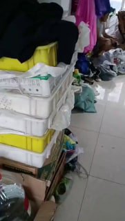 老两口辛苦一辈子得来的八十万存到禹州新民生村镇银行，现在一分钱取不出来，还被说涉嫌非法集资······此时还在中共国忙赚钱又有何意义？丸崽@9_jfm (twitter)