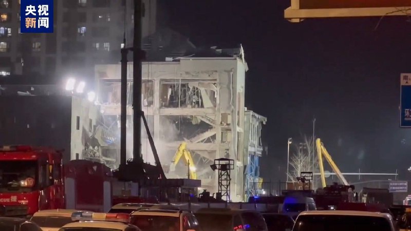 新质爆炸力 #新质加速力哈马斯恐怖组织炸毁以色列一幢四层建筑河北燕郊爆燃事故已致7死27伤，受伤人员中14人已出院，其余人员均无生命危险