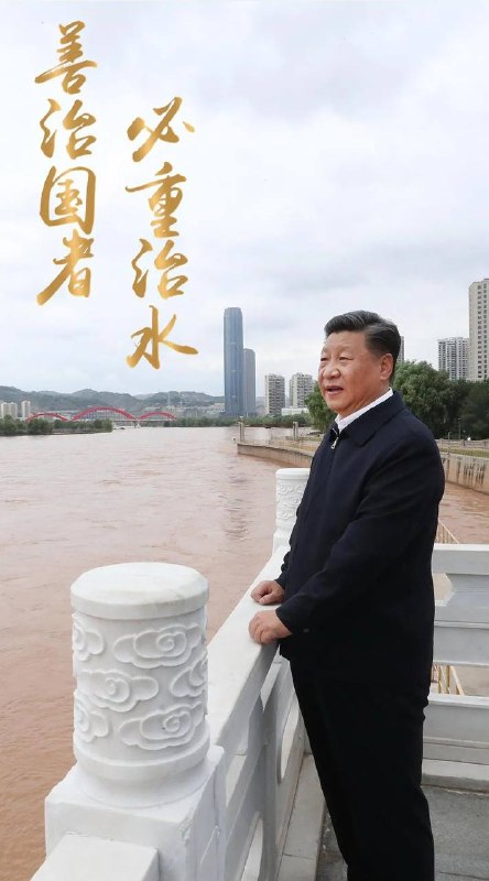 聖上臨河而立，看萬頃