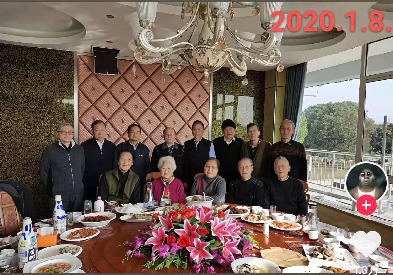 4月27日，据红歌会