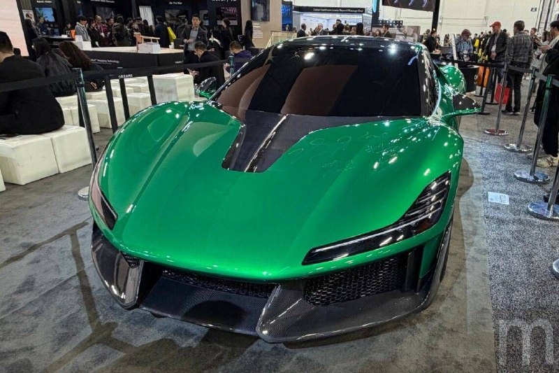豪言造最快跑車竟是造假模型！追覓汽車驚爆潰敗裁員千人 估值幻滅PPT造車砸腳 淪陷區高調造車風潮再次淪為一場荒謬的割韭菜鬧劇！著名家電品牌「追覓科技」（Dreame）於2025年8月高調宣稱跨界造車、喊出要打造「世界上速度最快的車」，甚至砸下300萬人民幣訂製展車參展